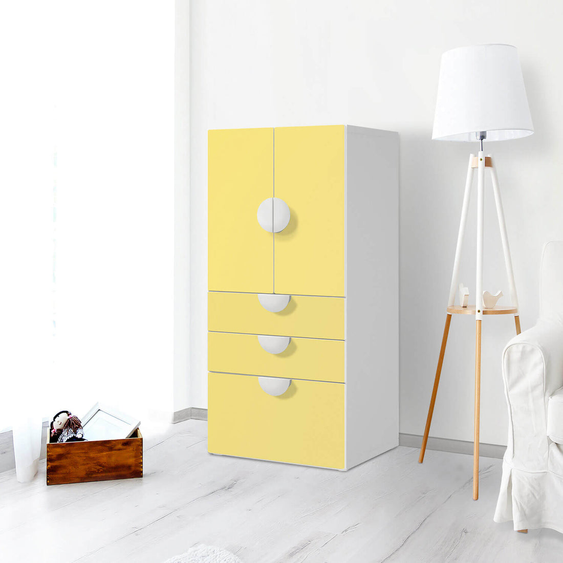 Möbelfolie Gelb Light - IKEA Smastad kombiniert - 3 Schubladen und 2 kleine Türen - Kinderzimmer