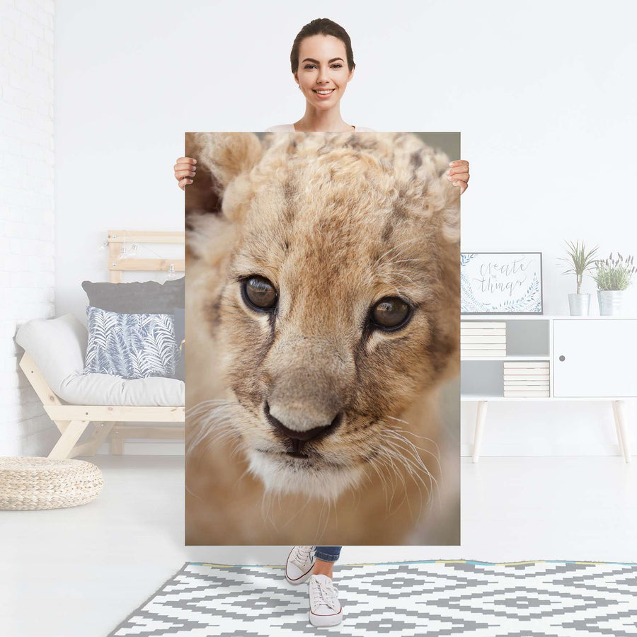 Selbstklebender Folienbogen Simba - Größe: 80x120 cm